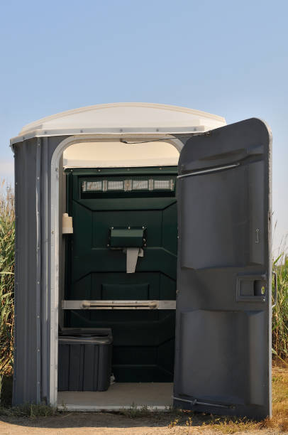 Best Luxury portable toilet rental  in Lifornia Polytechnic State University, CA